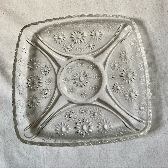 Glass Dish Plate Jewelry Trinket Candy Holder Display Daisies Square 6.5" Square - Picture 3 of 11